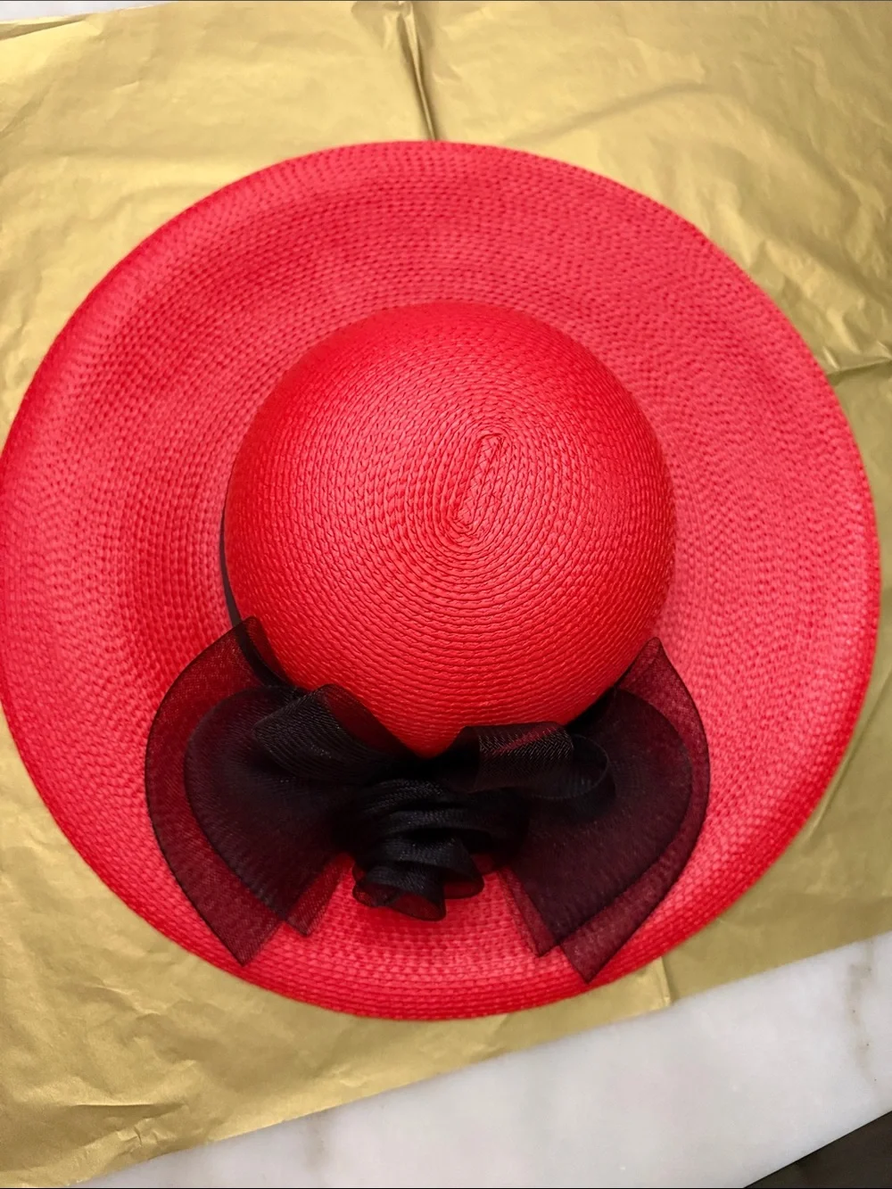Vintage Elegant Red Wide-Brim Women's Sun Hat with Black Band